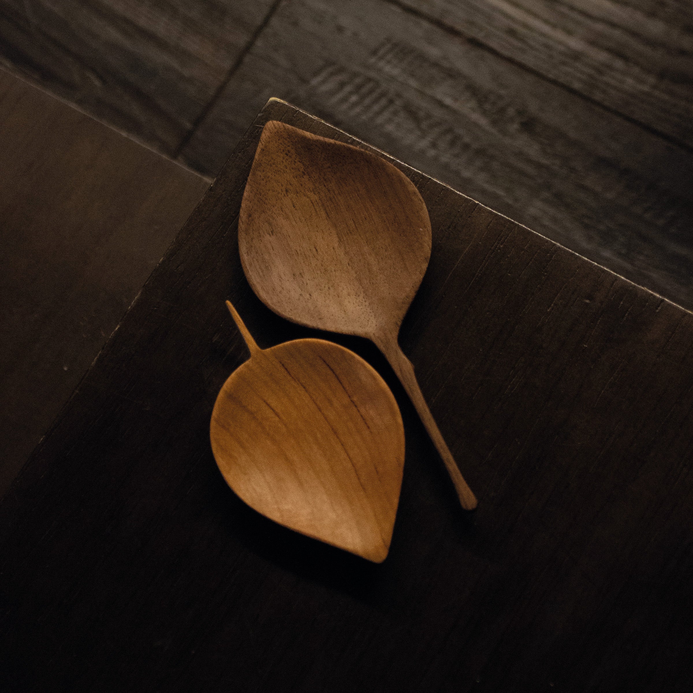 Korean apricot-leaf-shaped spoon by Sung Woo Choi