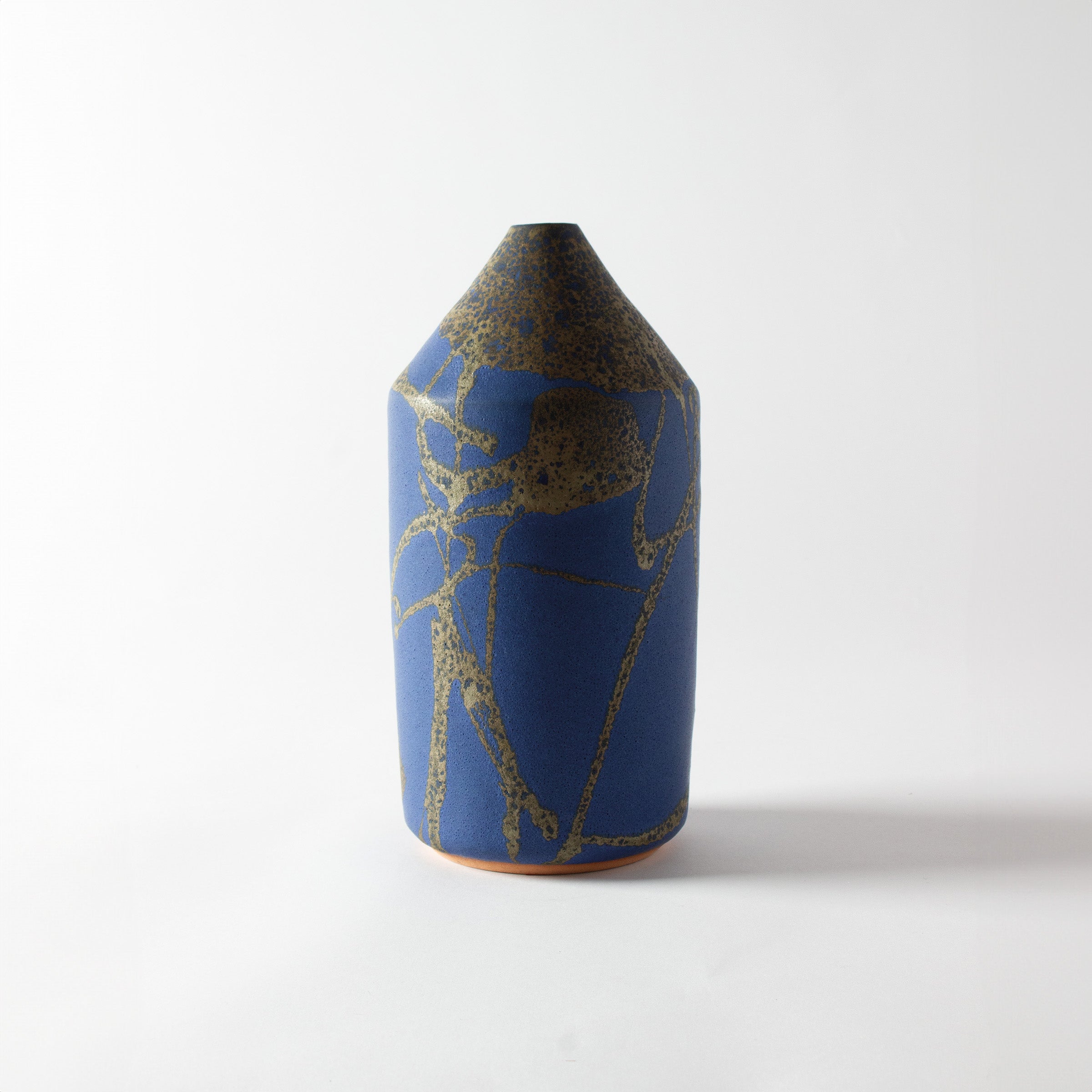 Indigo blue vase by Hiroaki Morino