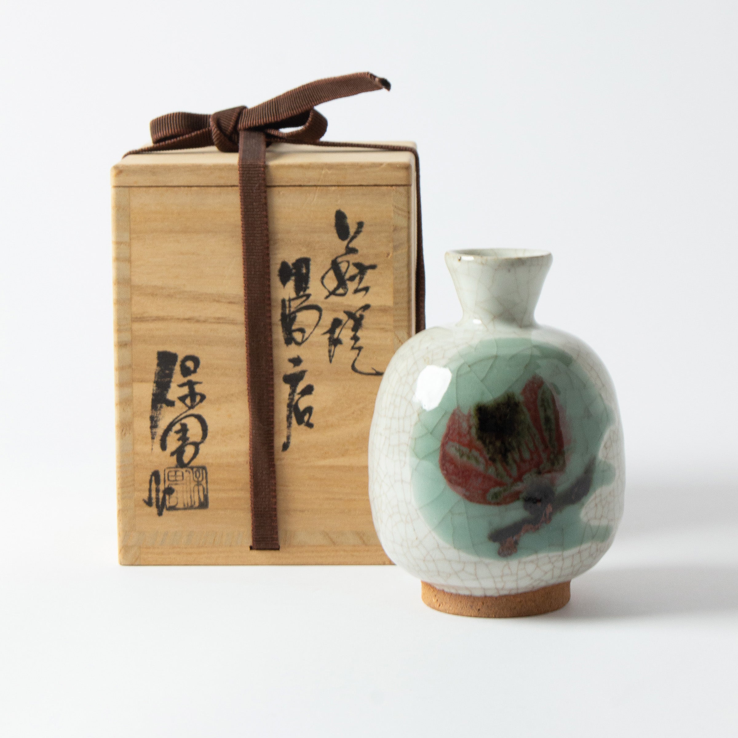 Vase tokkuri by Koichi Tamura