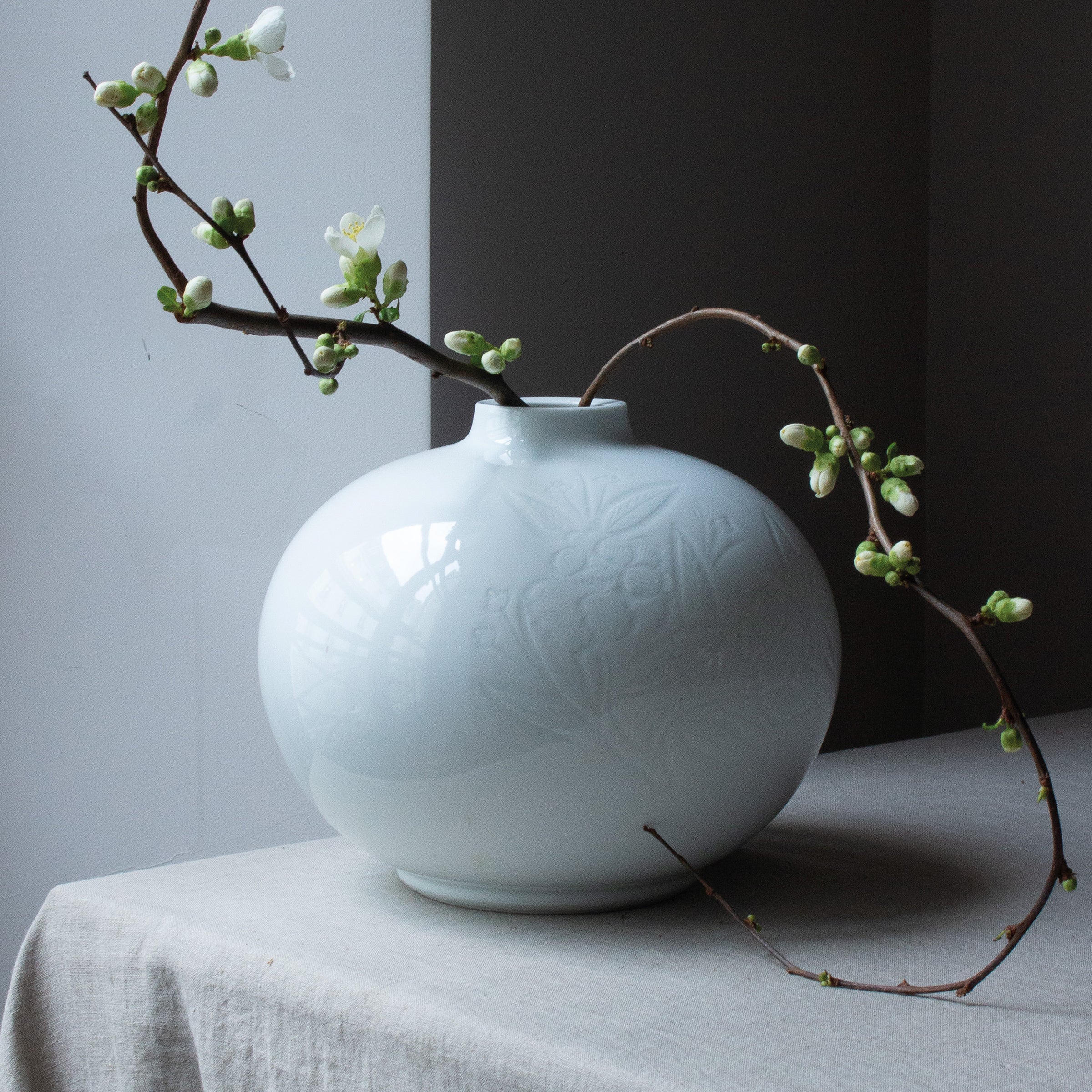 Porcelain vase and peonies by Manji Inoue, Living National Treasure