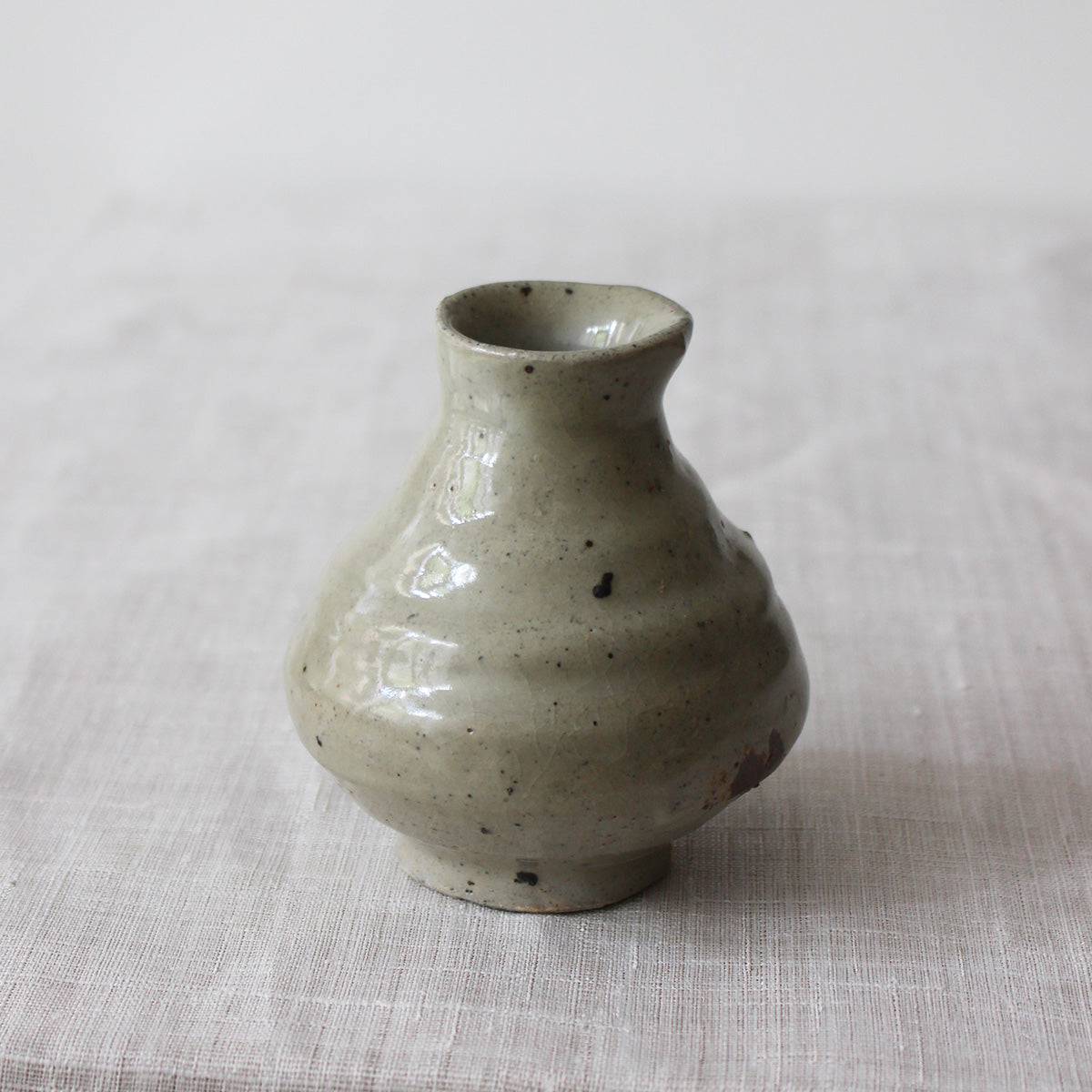 Japanese ceramic vase wabi-sabi spirit